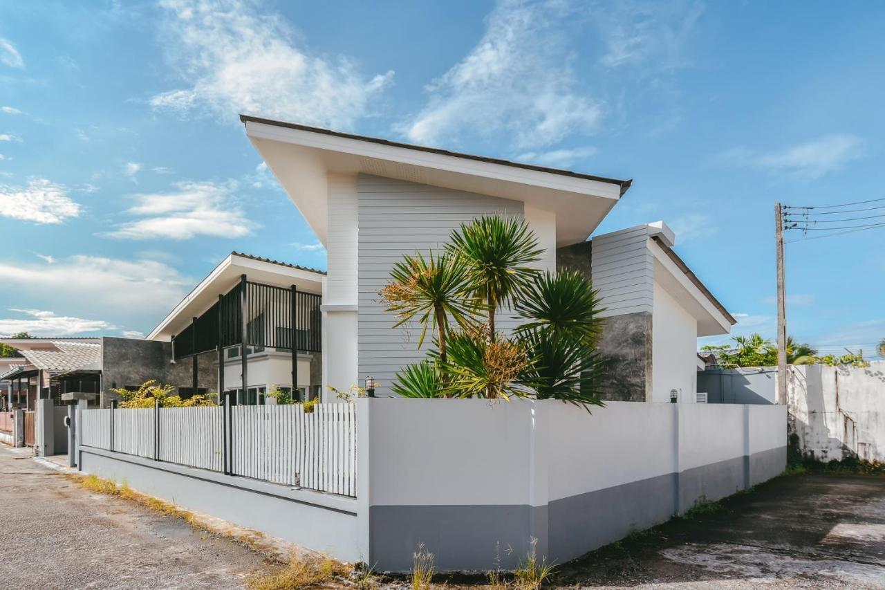 Nadda Pool Villa Ranong Ban Bang Rin Exterior photo
